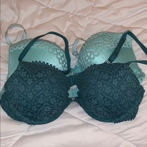 2 bras 34 C